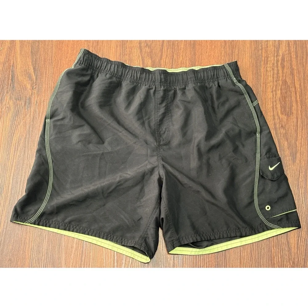 Nike Swim Board Shorts Men XL Black Green Spell Out Trunks